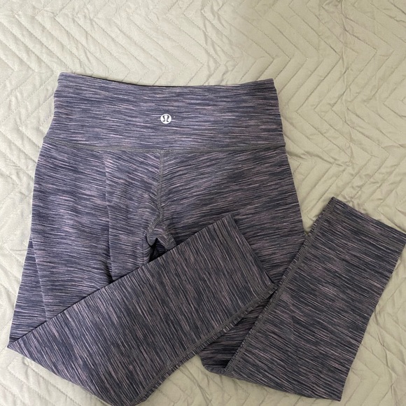 Lululemon wonder unders - Picture 1 of 2